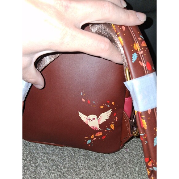 NEW! Loungefly Harry Potter Hogwarts Fall Leaves Mini Backpack - Picture 7 of 9